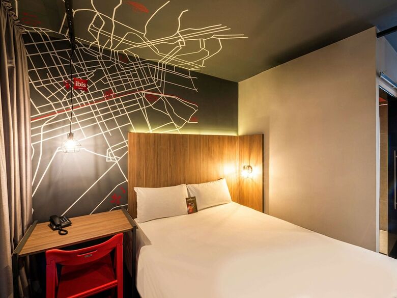 Hotel Ibis Curitiba Batel