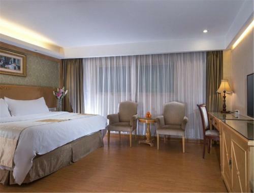 Vienna Hotel Shouti