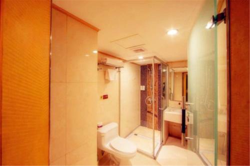 Vienna Hotel Shouti
