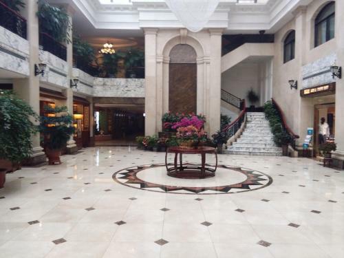 Dalian Nanshan Garden Hotel
