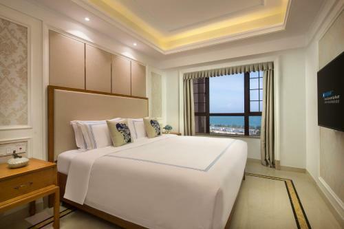 Hotel Wyndham Hainan Clearwater Bay Resort