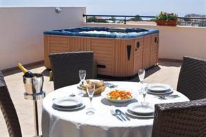 Apartamentos Club Coral View