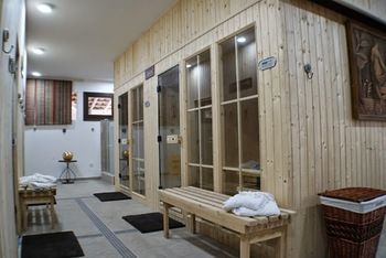 Hotel Zening Resorts