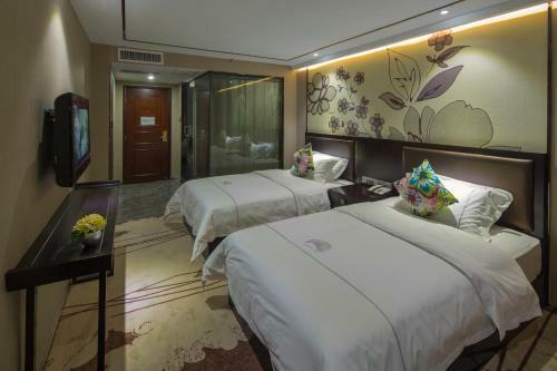 Warm Yes Business Hotel