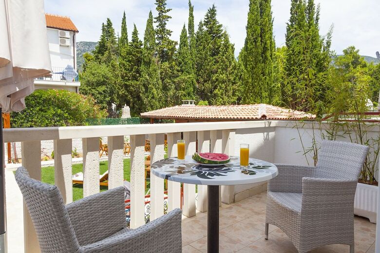 Hostal Villa Mediterranea