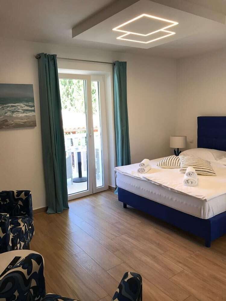Hostal Villa Mediterranea