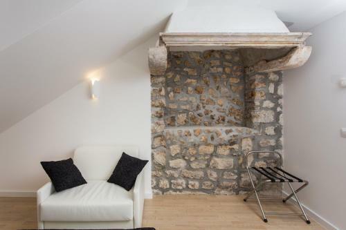Hostal Rooms Klarisa Palace