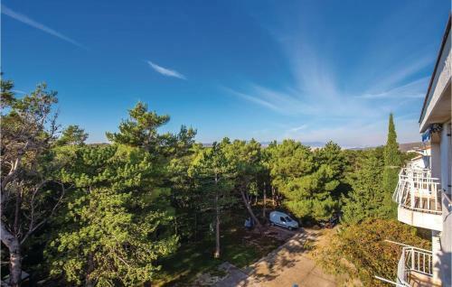 One-bedroom Apartment In Jadranovo