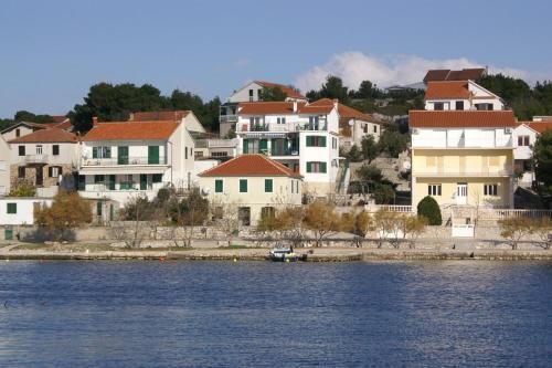 Apartment Jezera 796c