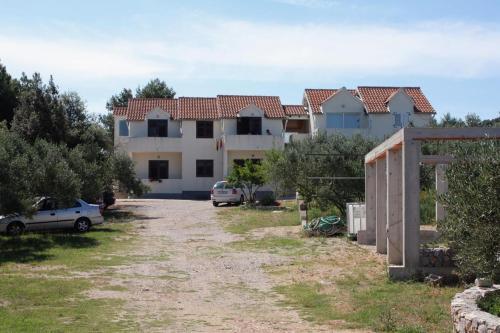 Family Friendly Seaside Apartments Jezera (murter) - 9684