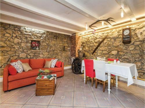 Three-bedroom Holiday Home In Jurdani