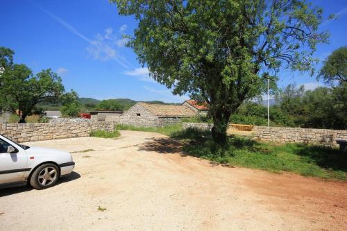 Hostal Double Room Lumbarda 4436d