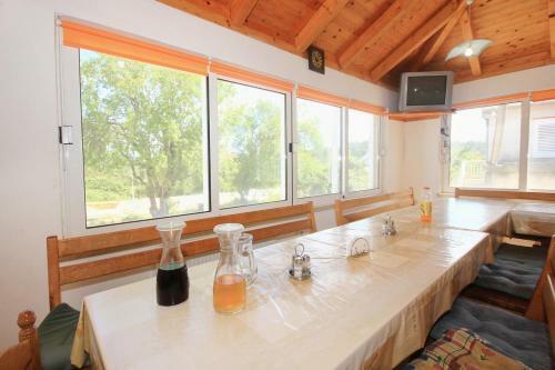 Hostal Double Room Lumbarda 4436d