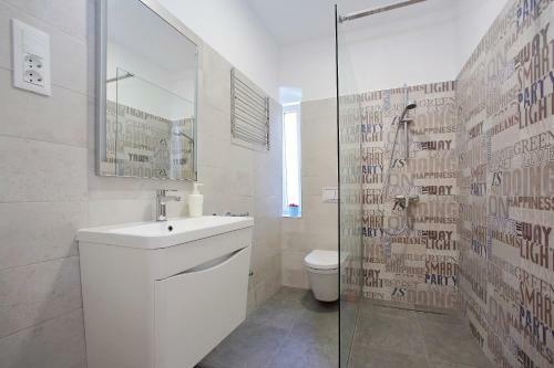 Apartamentos Guverna New City Accommodation
