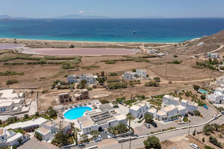 Hotel Lianos Village