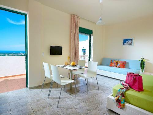 Bella Vista Apartments