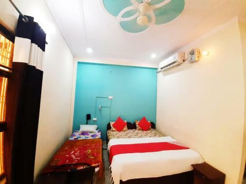 Hostal Rhine Guest House
