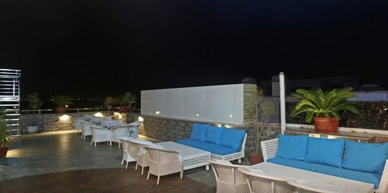 Hotel Pearl Blue