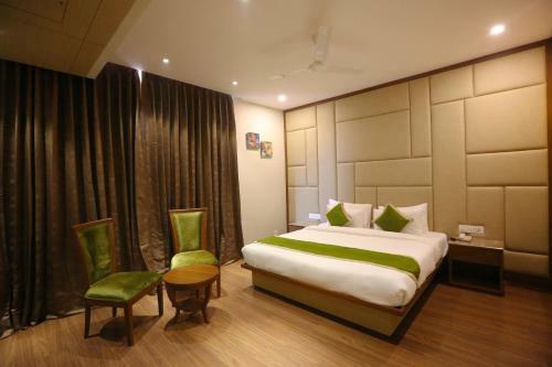 Hotel Maple Grand