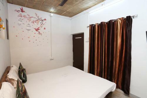 Spot On 43140 Classic Homestay