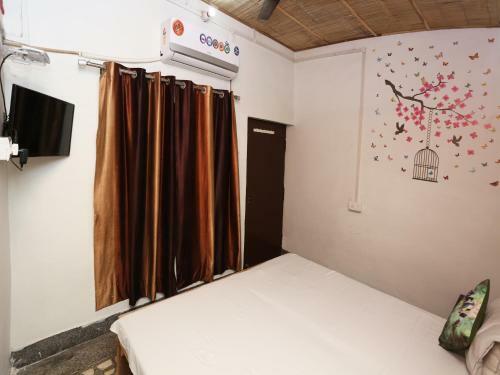 Spot On 43140 Classic Homestay