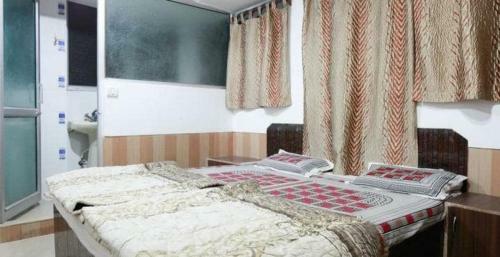 Hostal Deluxe Stay Near The Epic Tajmahal