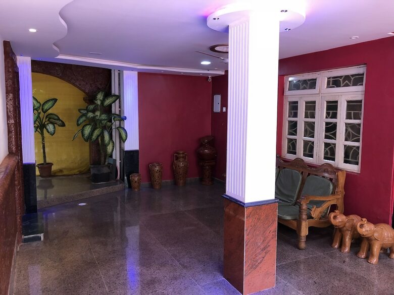 Hostal Veronica Resort By The Beach