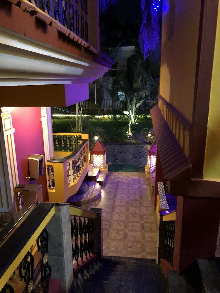 Hostal Veronica Resort By The Beach