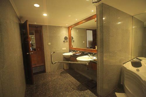 Hotel The Elite Grand