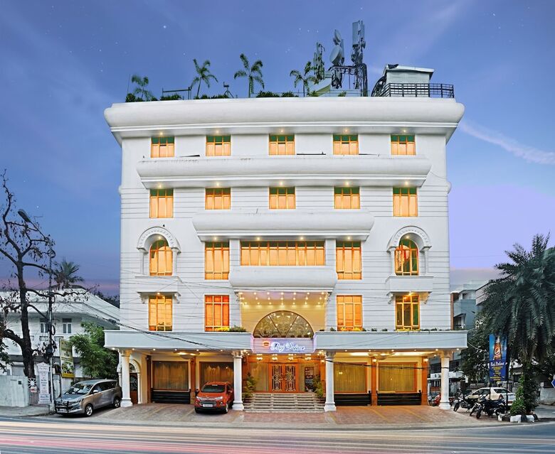 Hotel Raj Palace