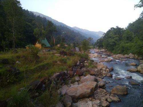 Hotel Bamboo Resort And Atv Park