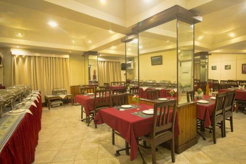 Hotel Jagjeet's Yuma