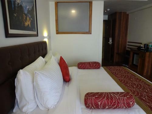 Hotel Crescent Resort