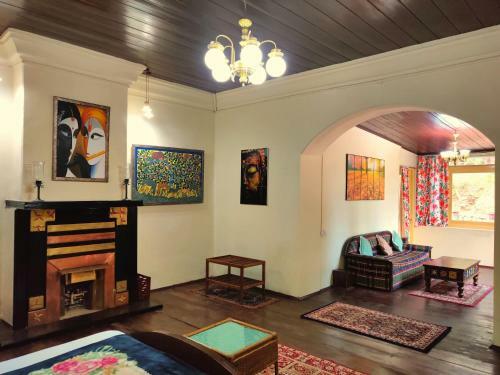 Hotel Singtom Tea Estate & Resort
