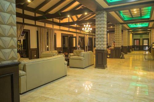 Hotel Capital O 22215 Sian Resort & Spa