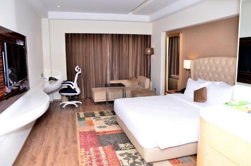 Golden Galaxy Hotels & Resorts