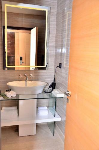 Golden Galaxy Hotels & Resorts