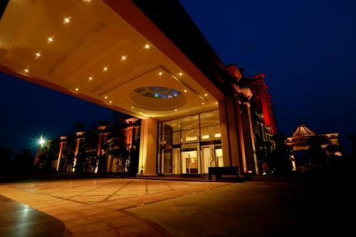 Golden Galaxy Hotels & Resorts