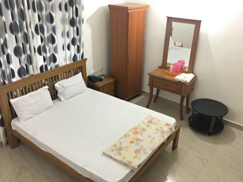 Hotel Sathya Inn