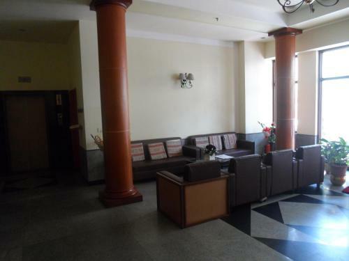 Kamat Lingapur Hotel