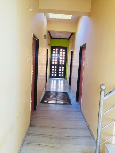 Hotel Raj Safari