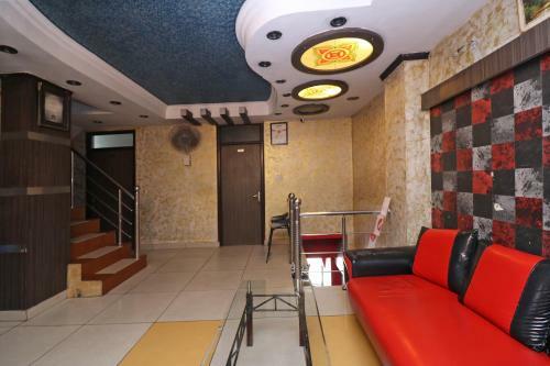 Oyo 11637 Hotel Novelty
