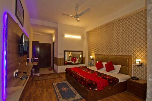 Hotel Sitara International
