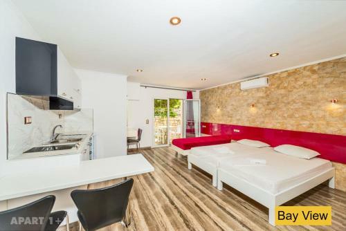 Bay View Apartments
