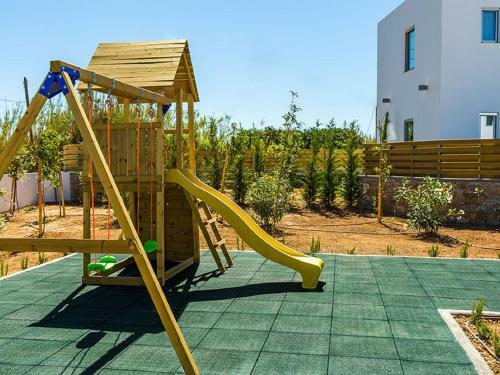 Old Town Villa Sleeps 4 Pool Air Con Wifi