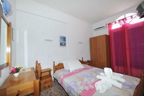 Santa Irini Hotel
