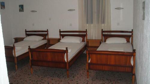 Santa Irini Hotel