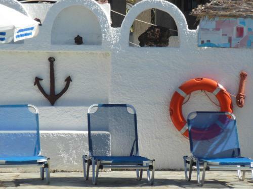 Santa Irini Hotel