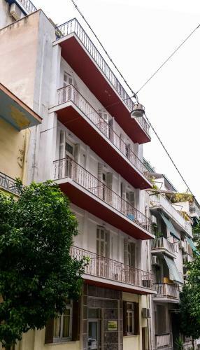 Charming Hostel Close To City Center
