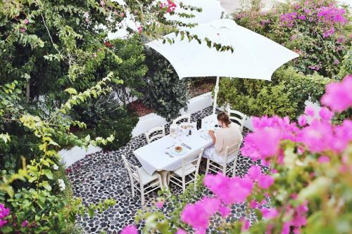 Santorini Heritage Villas